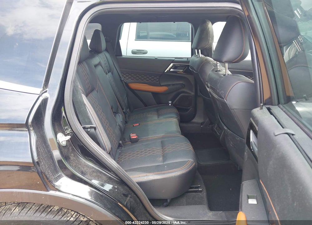 2023 MITSUBISHI OUTLANDER VIN: JA4T5VA90PZ034013