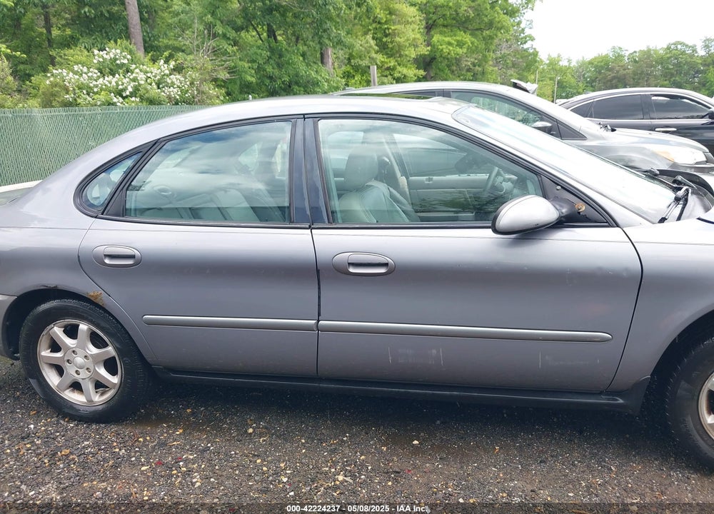 2006 FORD TAURUS VIN: 1FAFP56U16A197699