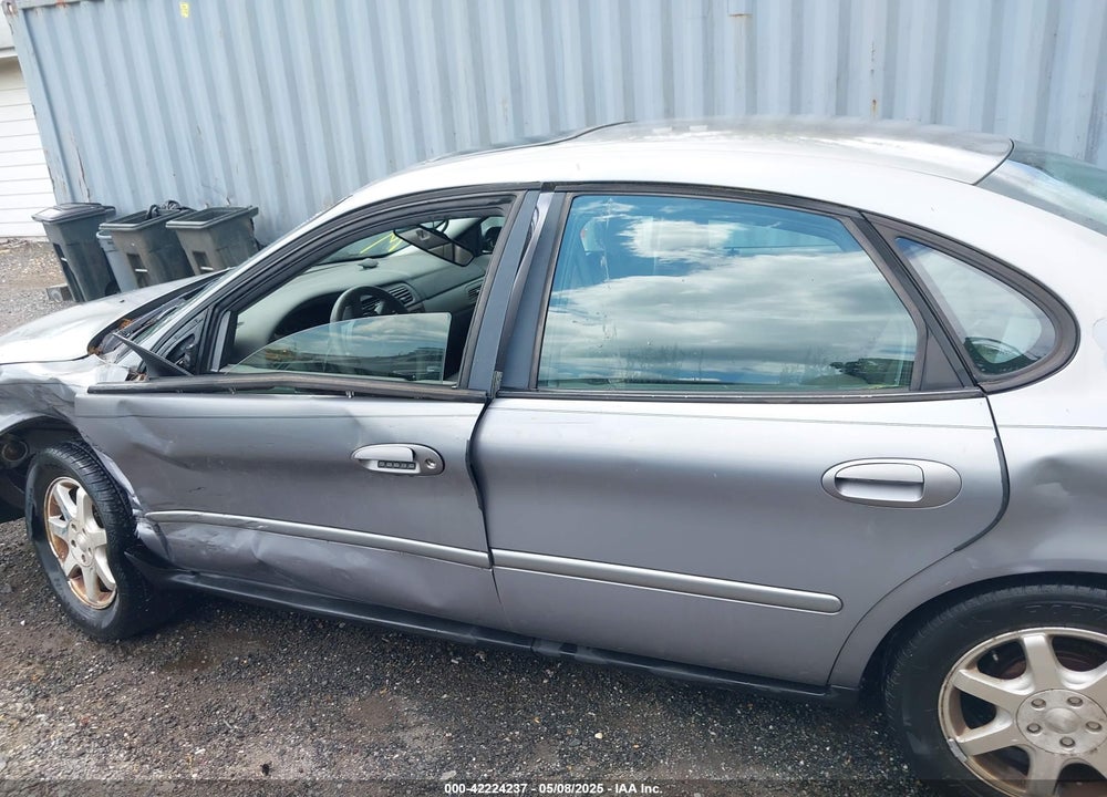 2006 FORD TAURUS VIN: 1FAFP56U16A197699