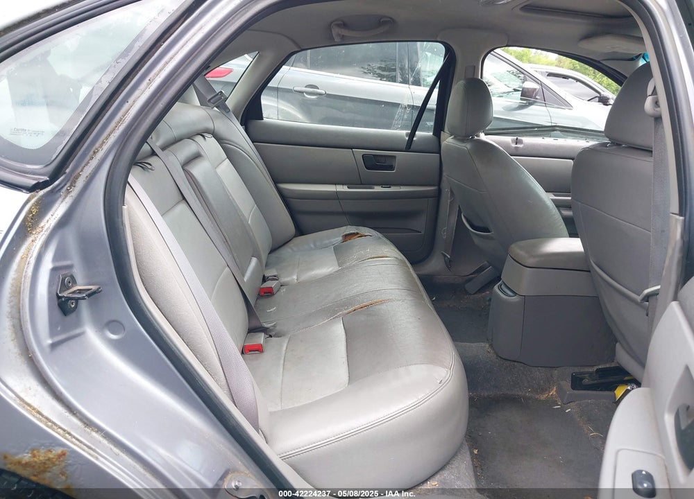 2006 FORD TAURUS VIN: 1FAFP56U16A197699