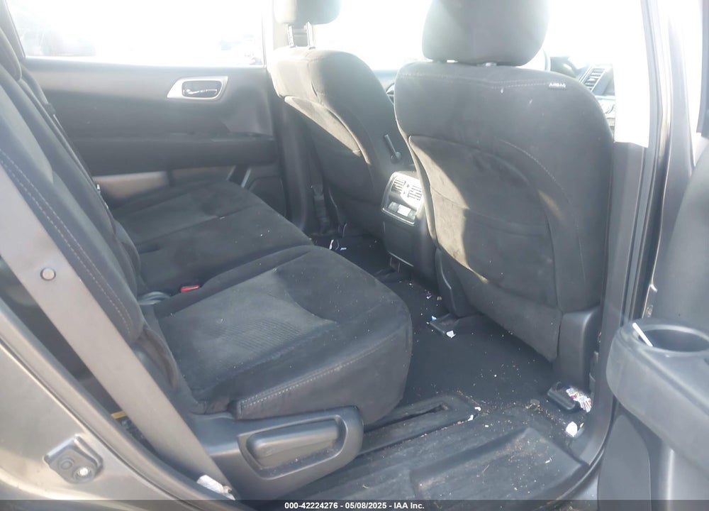 2014 NISSAN PATHFINDER VIN: 5N1AR2MN0EC724025