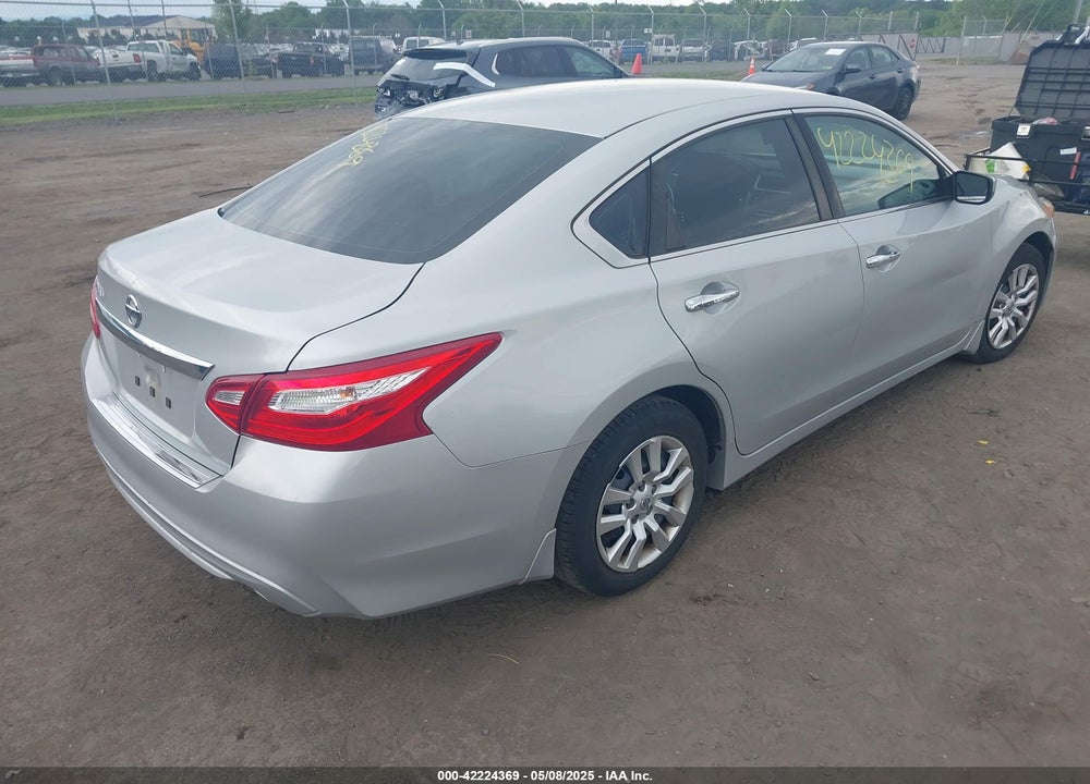 2017 NISSAN ALTIMA VIN: 1N4AL3AP6HC152423
