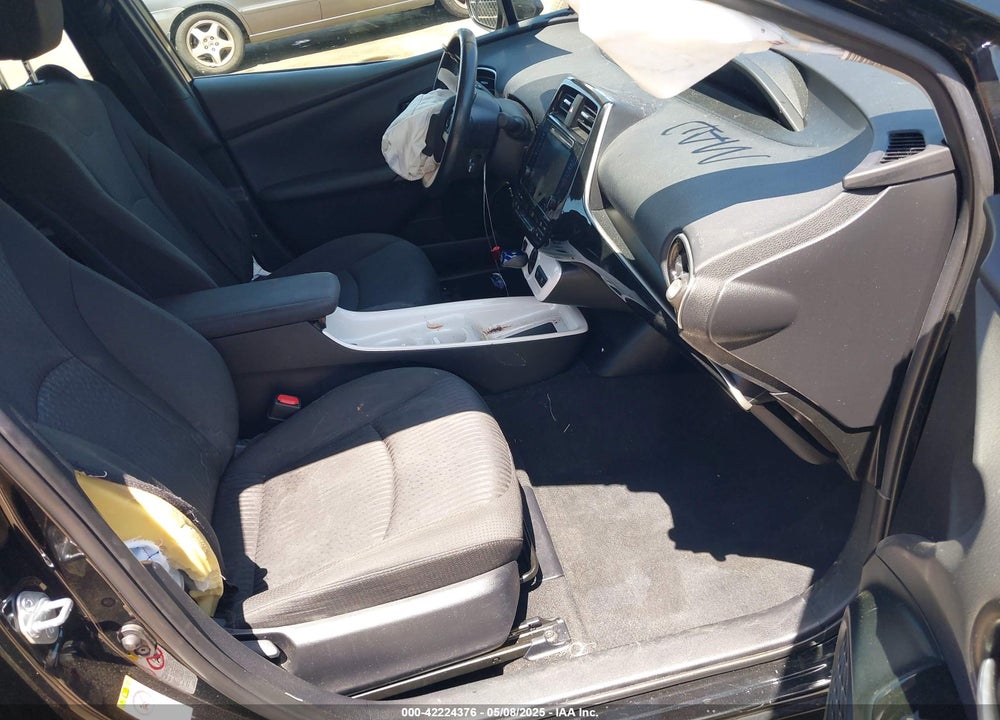 2016 TOYOTA PRIUS THREE VIN: JTDKARFU7G3017018