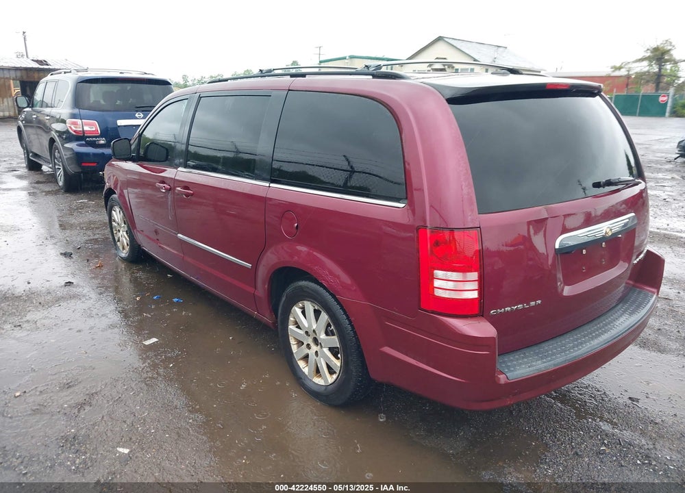 2009 CHRYSLER TOWN & COUNTRY VIN: 2A8HR54189R512500