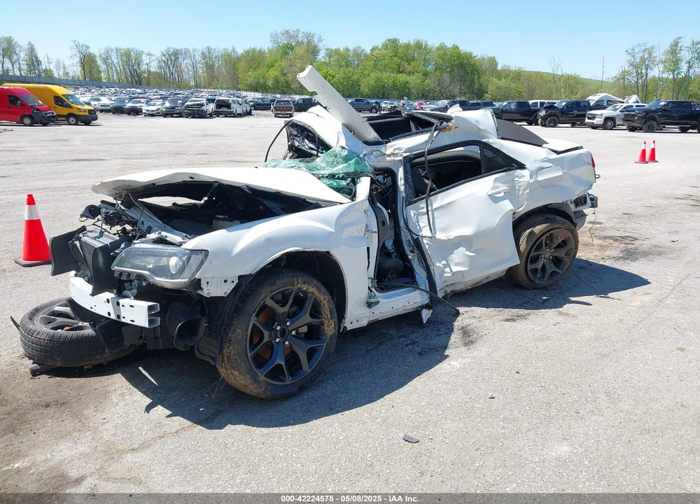 2022 CHRYSLER 300 S VIN: 2C3CCABG6NH136421