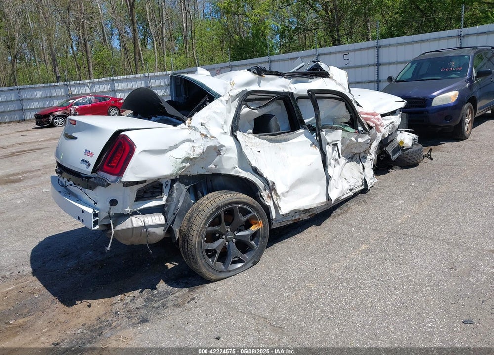 2022 CHRYSLER 300 S VIN: 2C3CCABG6NH136421