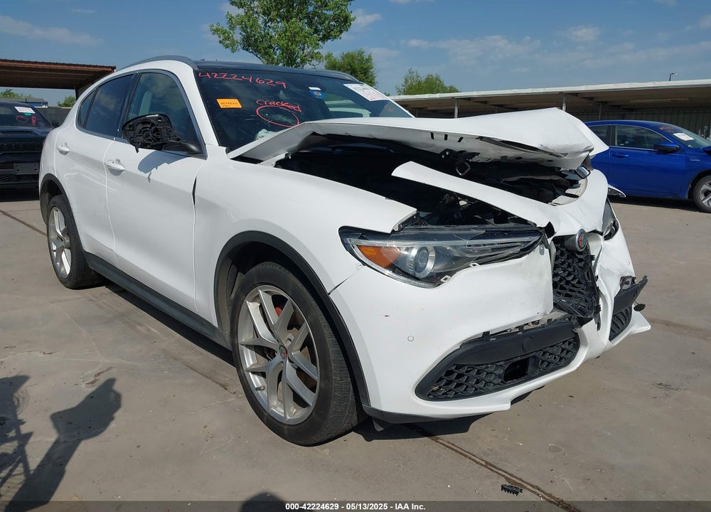 2019 ALFA ROMEO STELVIO TI AWD VIN: ZASPAKBN7K7C42642