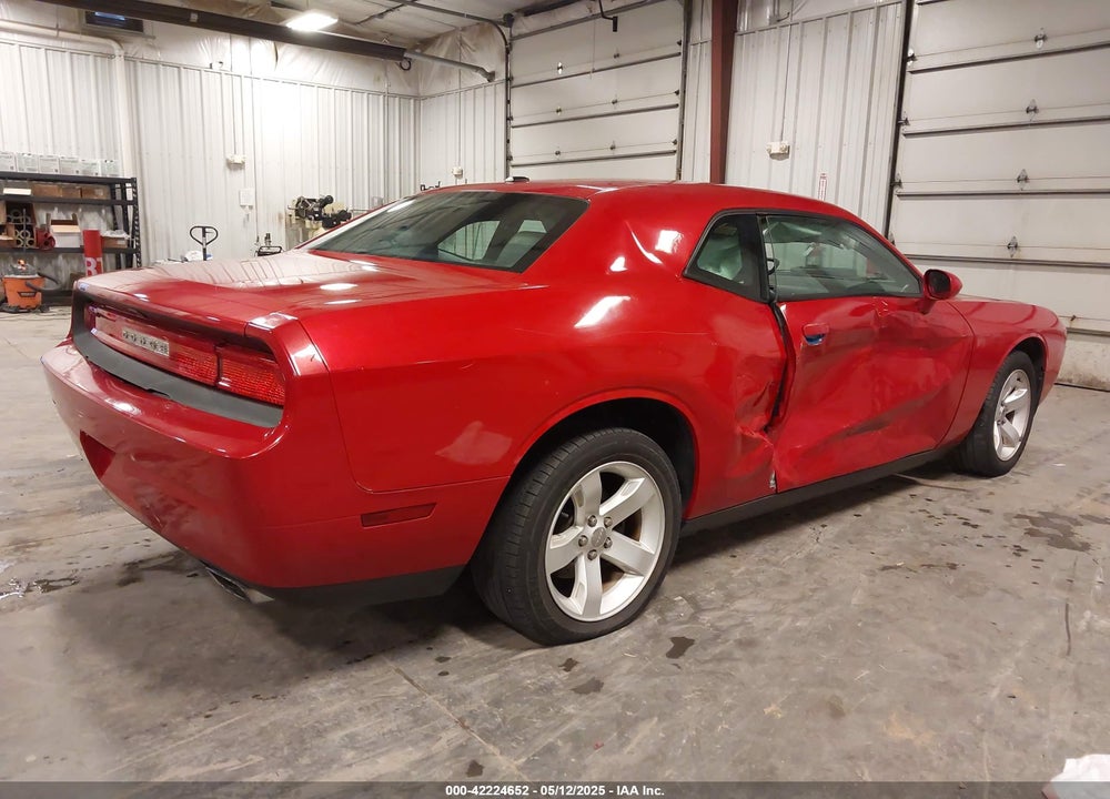 2011 DODGE CHALLENGER VIN: 2B3CJ4DG8BH549874