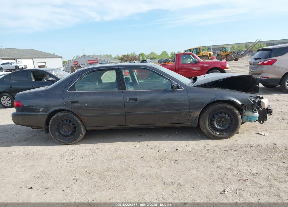 2000 TOYOTA CAMRY LE V6 VIN: 4T1BF22K7YU092029
