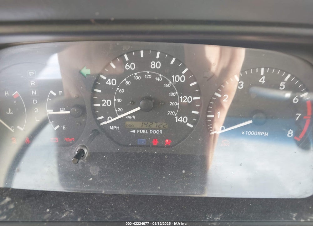 2000 TOYOTA CAMRY LE V6 VIN: 4T1BF22K7YU092029