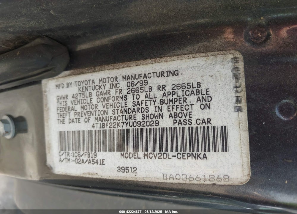 2000 TOYOTA CAMRY LE V6 VIN: 4T1BF22K7YU092029