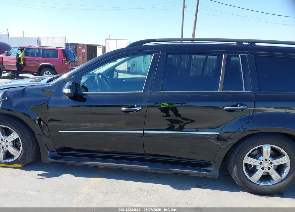 2008 MERCEDES-BENZ GL 450 4MATIC VIN: 4JGBF71E28A411007