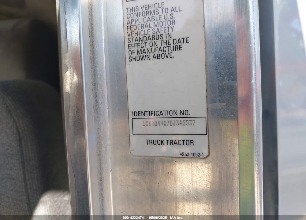 2013 KENWORTH CONSTRUCTION T660 VIN: 1XKAD49X7DJ345532