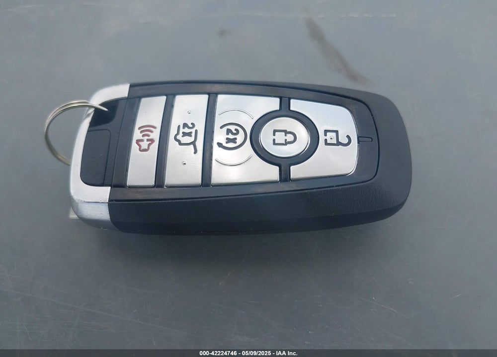 2023 FORD EXPLORER VIN: 1FMSK7DH2PGA08559