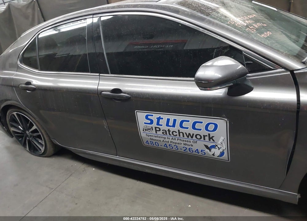 2018 TOYOTA CAMRY VIN: 4T1B61HK3JU084100