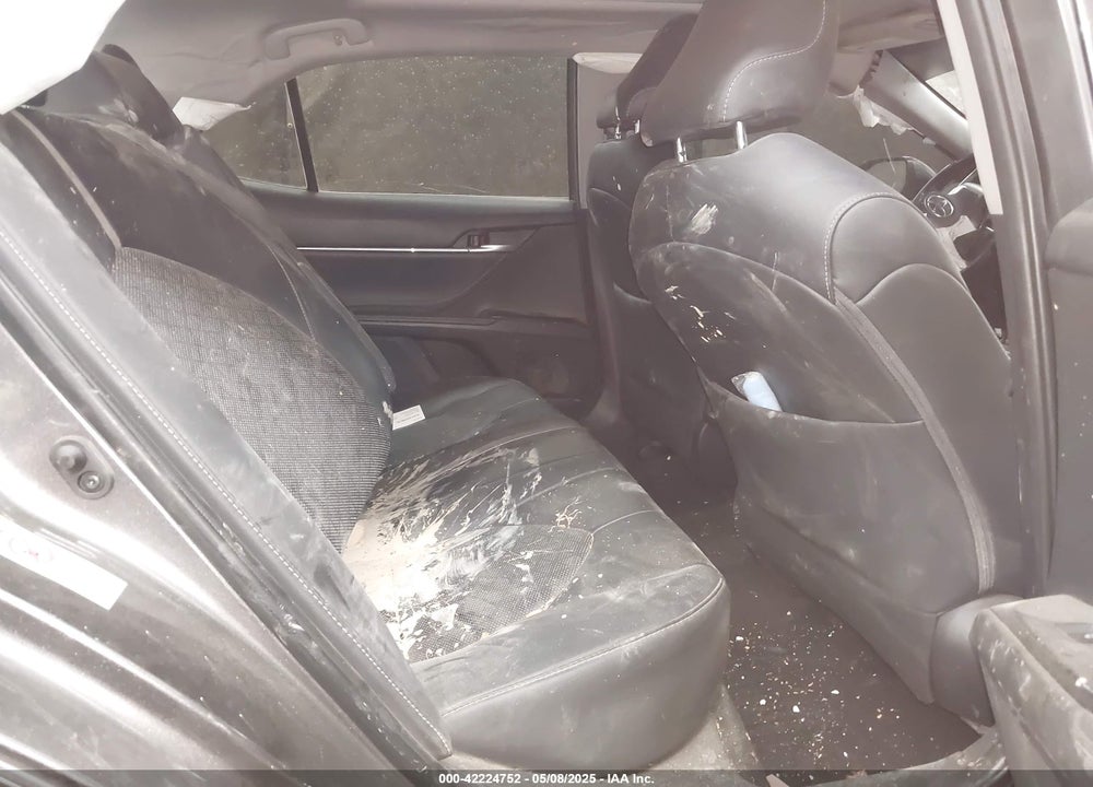 2018 TOYOTA CAMRY VIN: 4T1B61HK3JU084100