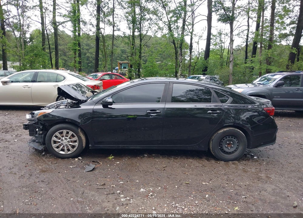 2019 KIA FORTE VIN: 3KPF24AD2KE058098