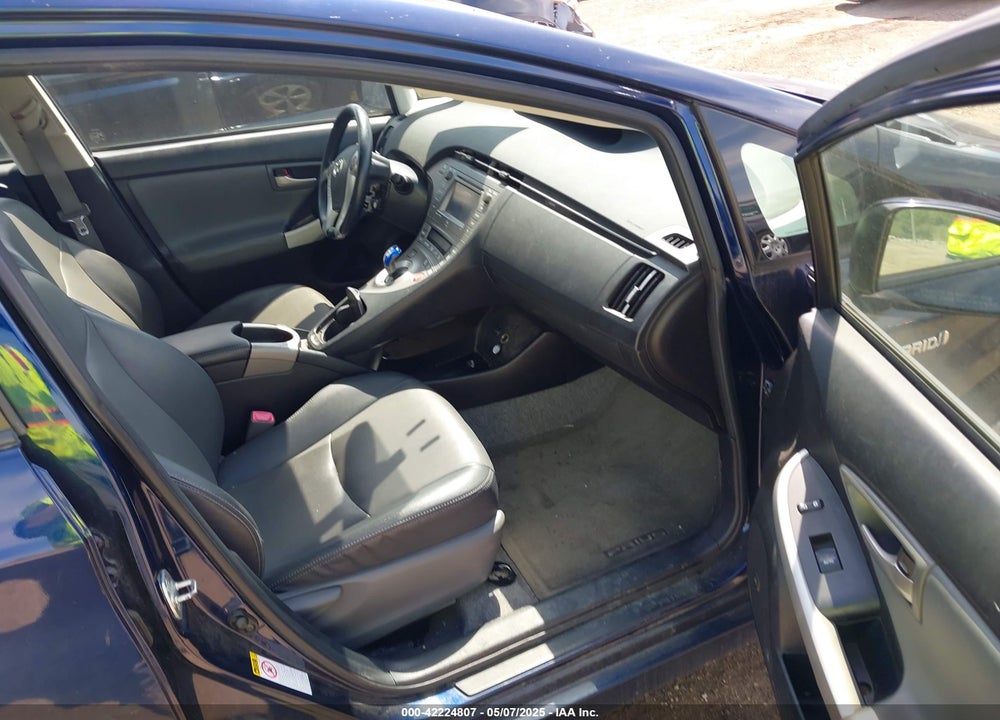2012 TOYOTA PRIUS FOUR VIN: JTDKN3DU7C1531834