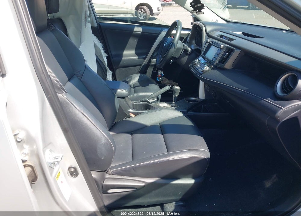 2014 TOYOTA RAV4 VIN: 2T3DFREV3EW199704