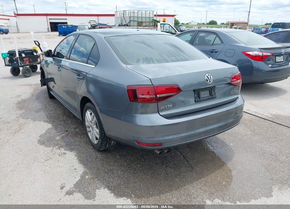 2017 VOLKSWAGEN JETTA 1.4T S VIN: 3VW2B7AJ9HM305599