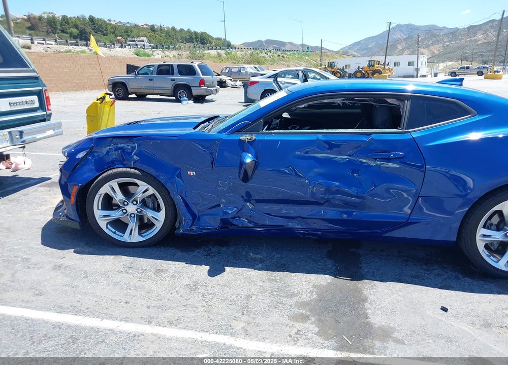 2019 CHEVROLET CAMARO 2SS VIN: 1G1FH1R78K0158977