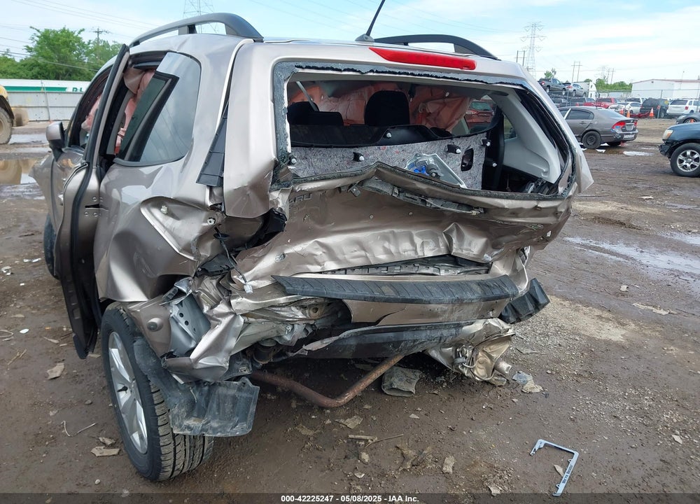 2014 SUBARU FORESTER VIN: JF2SJAECXEH542649