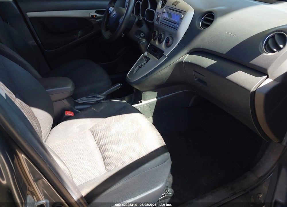 2011 TOYOTA MATRIX VIN: 2T1KU4EE0BC543477