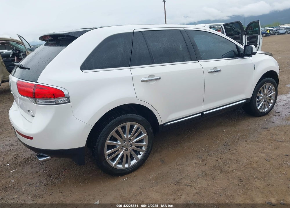 2011 LINCOLN MKX VIN: 2LMDJ8JK6BBJ00375