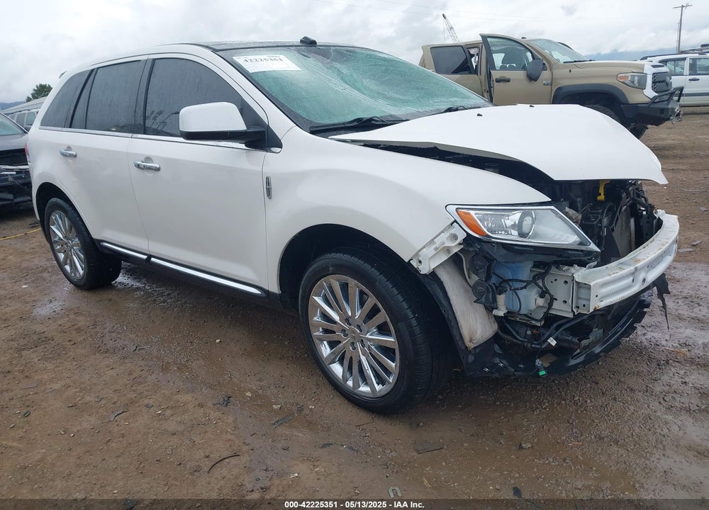2011 LINCOLN MKX VIN: 2LMDJ8JK6BBJ00375