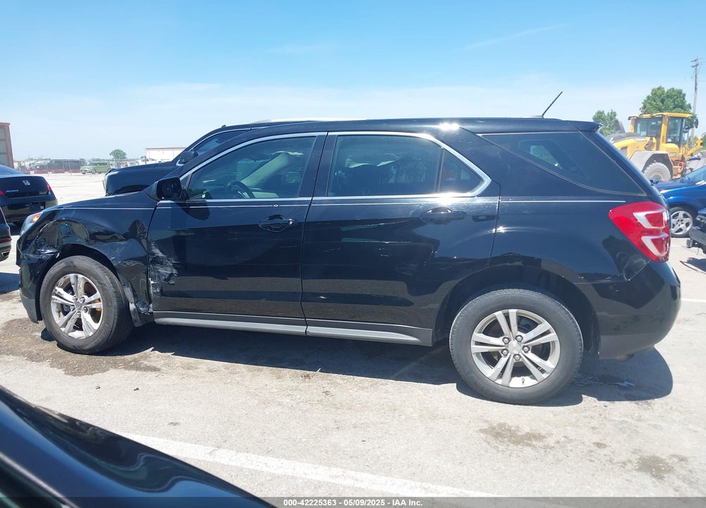 2017 CHEVROLET EQUINOX VIN: 2GNALBEK8H1558607