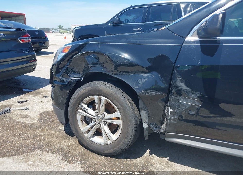 2017 CHEVROLET EQUINOX VIN: 2GNALBEK8H1558607