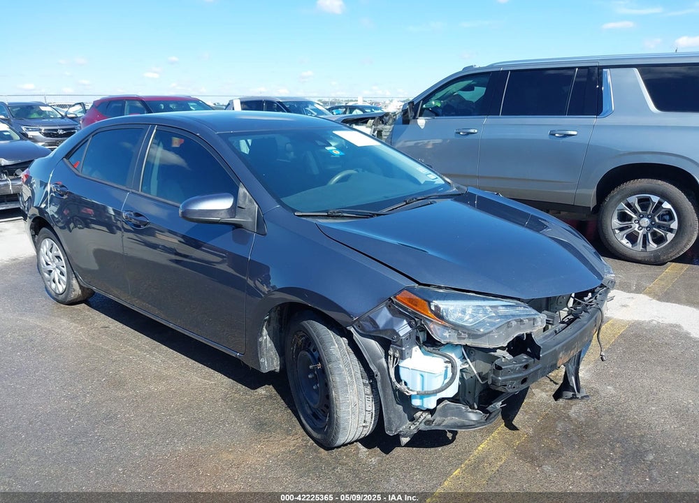 2018 TOYOTA COROLLA LE VIN: 5YFBURHE4JP812734