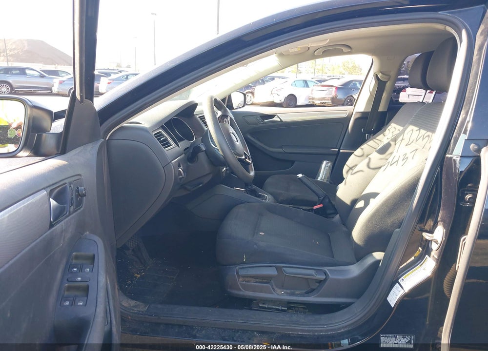 2016 VOLKSWAGEN JETTA 1.4T SE VIN: 3VWD67AJ7GM409746