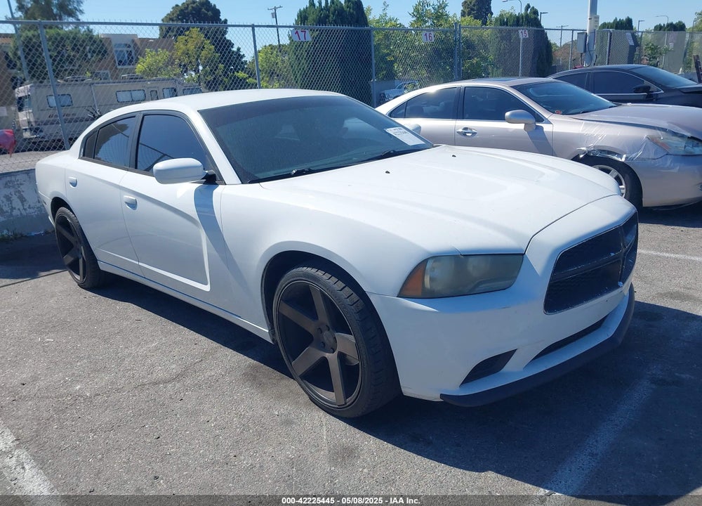 2011 DODGE CHARGER VIN: 2B3CL3CG6BH567392