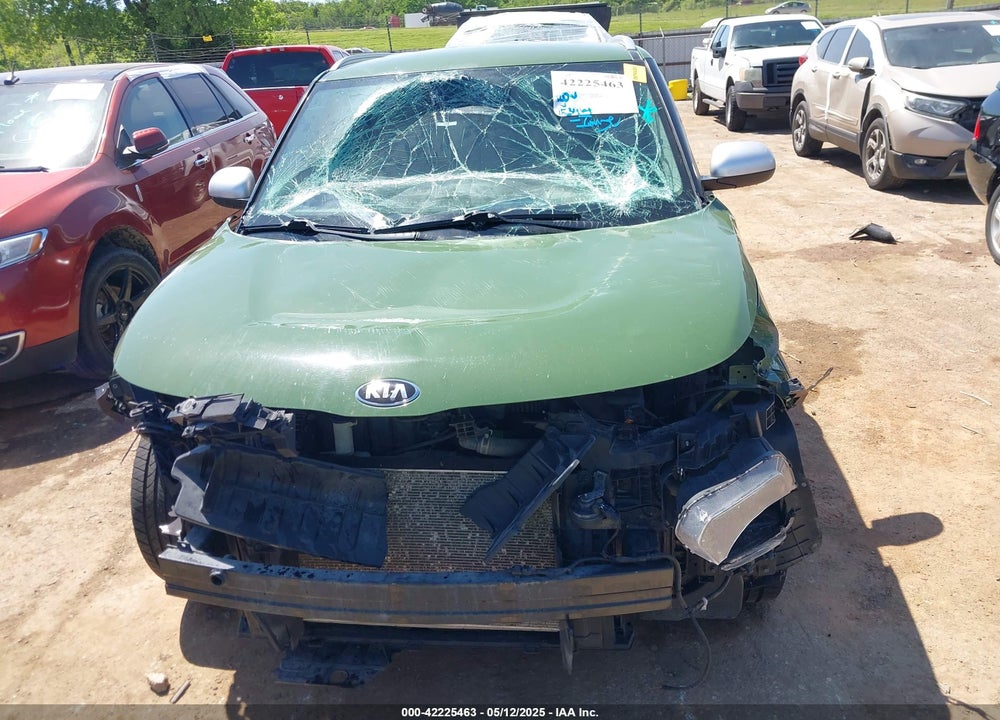 2020 KIA SOUL VIN: KNDJ23AU6L7109415