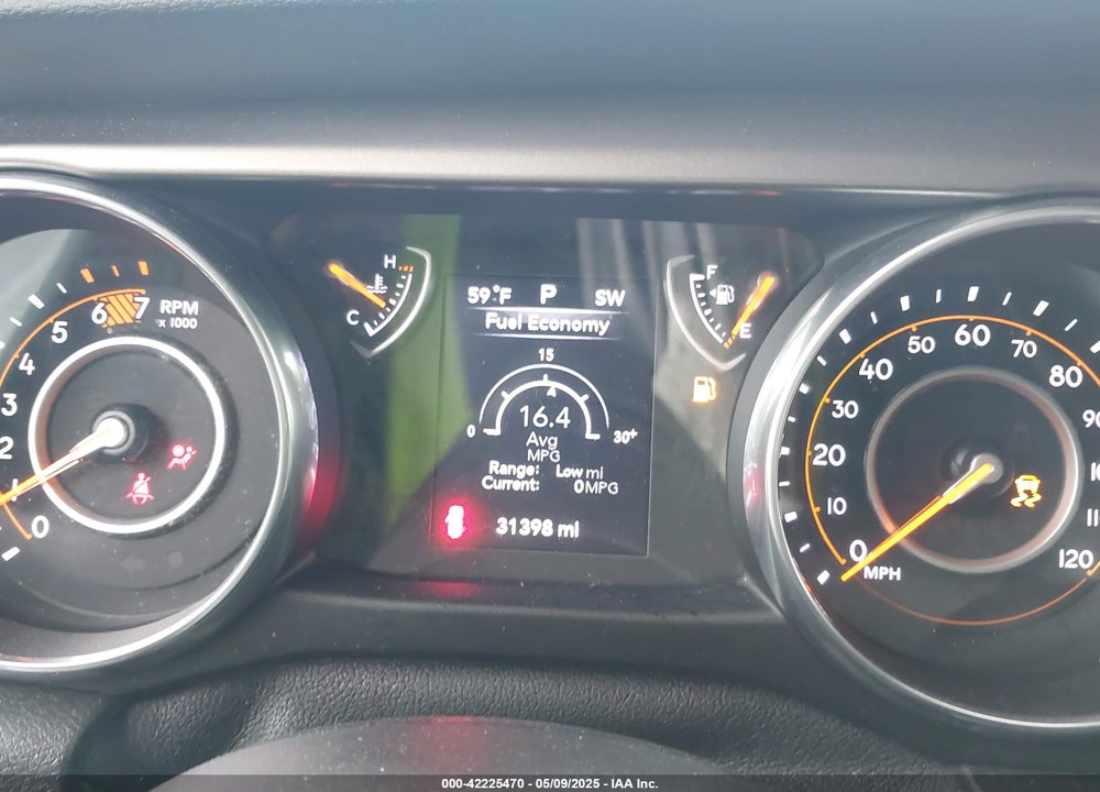2018 JEEP WRANGLER UNLIMITED VIN: 1C4HJXDN1JW145240