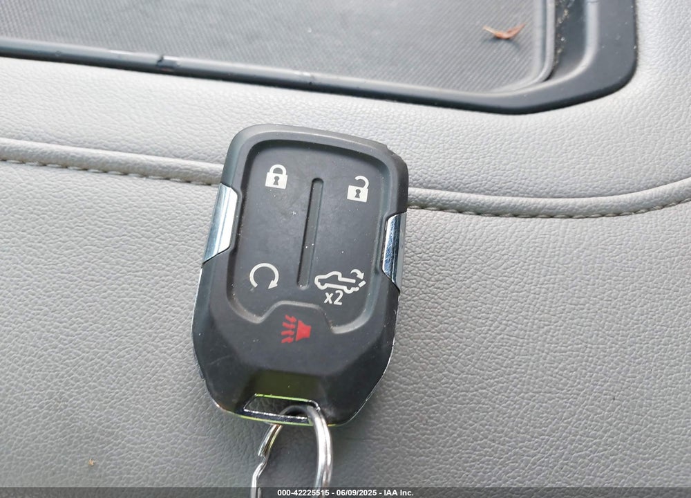 2019 CHEVROLET SILVERADO VIN: 1GCUYEED5KZ111421