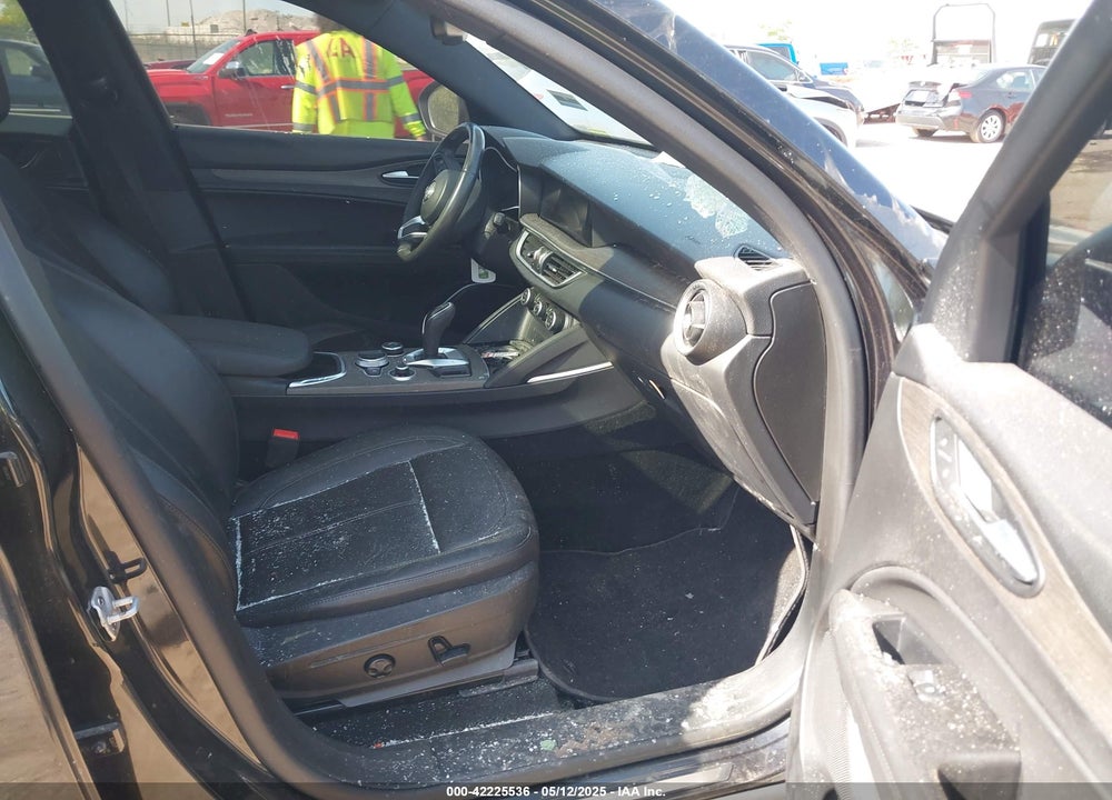2022 ALFA ROMEO STELVIO TI AWD VIN: ZASPAKBN6N7D24902