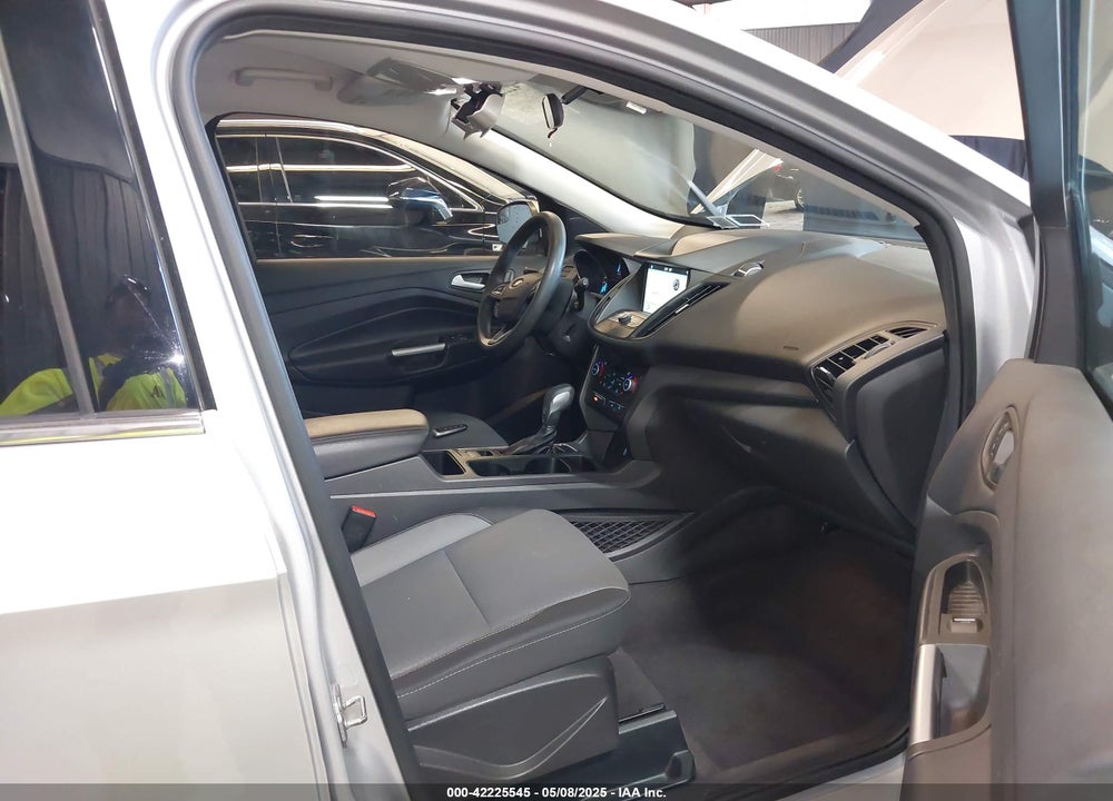 2019 FORD ESCAPE SE VIN: 1FMCU0GD0KUB42219