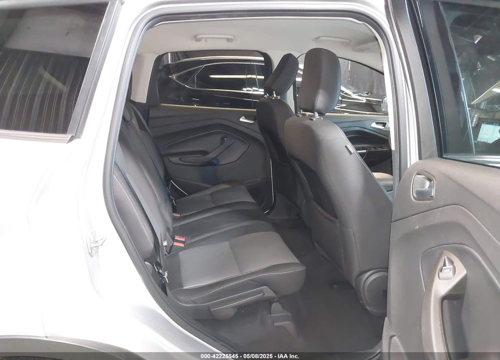 2019 FORD ESCAPE SE VIN: 1FMCU0GD0KUB42219