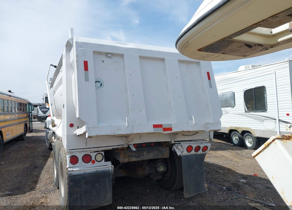 2000 MACK RD688S VIN: 1M2P267C1YM053074