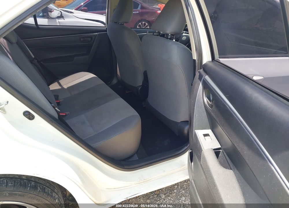 2015 TOYOTA COROLLA L VIN: 2T1BURHEXFC326128