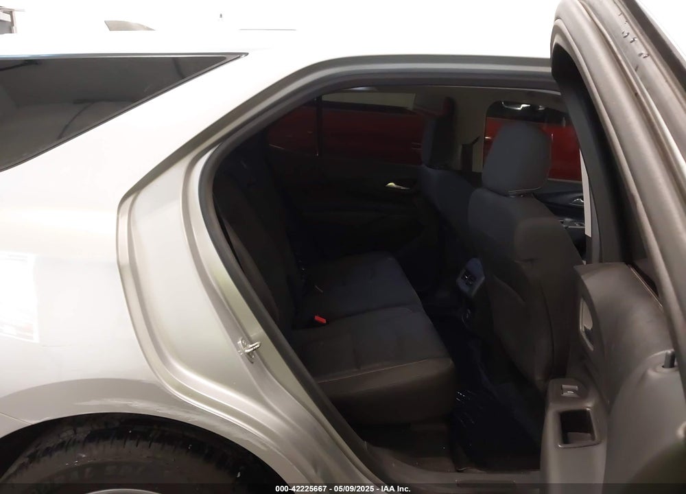 2019 CHEVROLET EQUINOX LT VIN: 2GNAXKEV8K6146924
