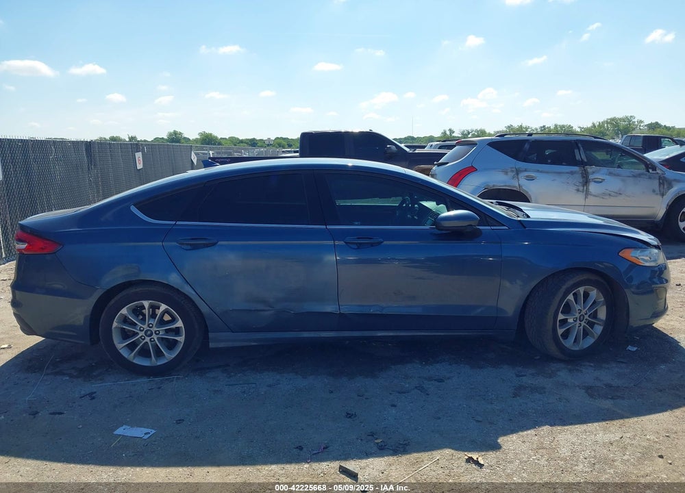 2019 FORD FUSION VIN: 3FA6P0HD2KR113583