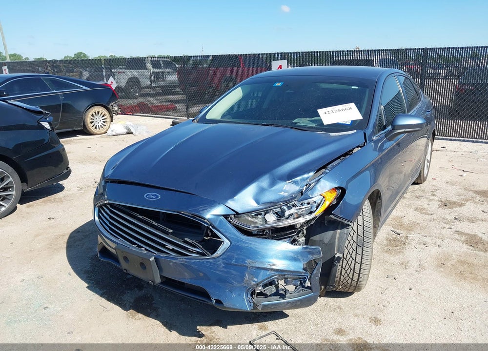 2019 FORD FUSION VIN: 3FA6P0HD2KR113583