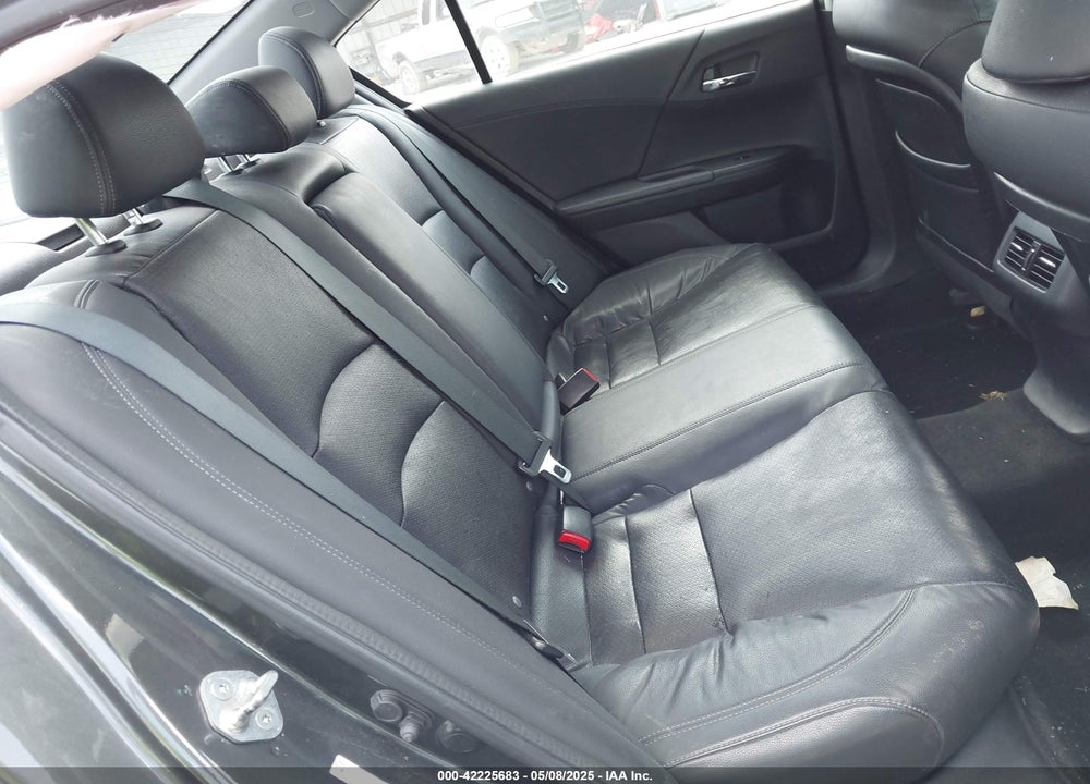 2013 HONDA ACCORD EX-L V-6 VIN: 1HGCR3F89DA012473