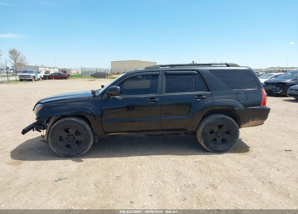 2005 TOYOTA 4RUNNER SR5 V6 VIN: JTEZU14R958030001