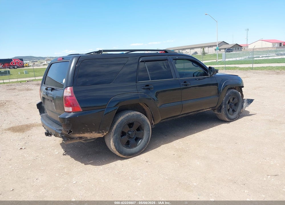 2005 TOYOTA 4RUNNER SR5 V6 VIN: JTEZU14R958030001