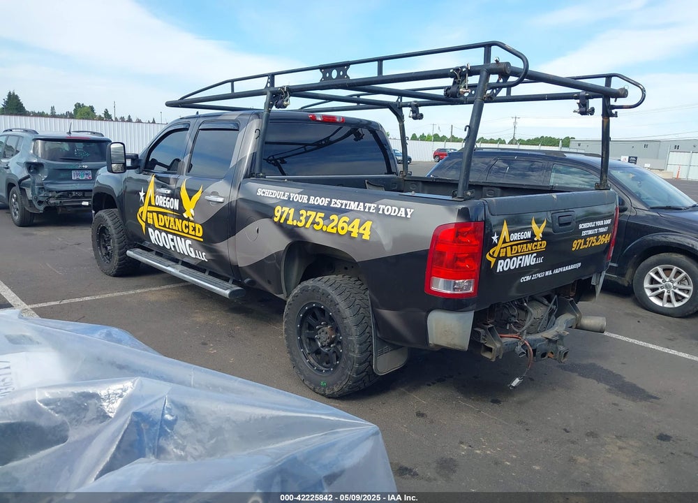 2013 GMC SIERRA 2500HD VIN: 1GT121E8XDF139591