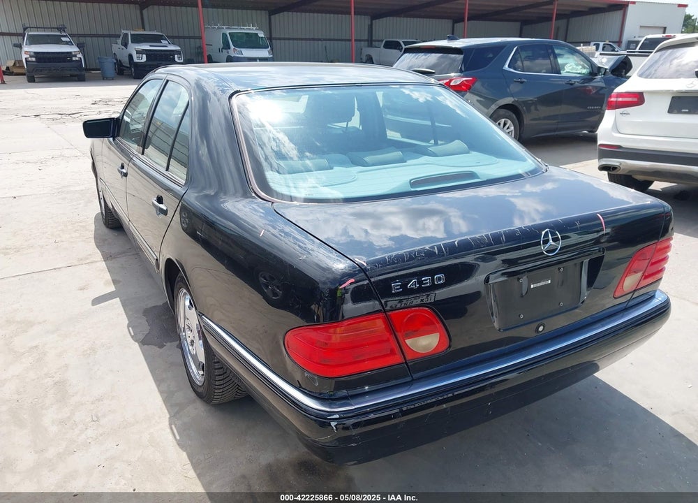 1999 MERCEDES-BENZ E 430 VIN: WDBJF70H8XA724409